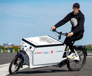 ''M.D.F. Meglio del Furgone'': le merci degli artigiani viaggiano su eCargo bike