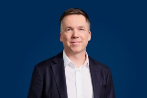 Sebastian_Klauke_e_il_nuovo_CEO_di_DKV_Mobility_transportonline.jpg