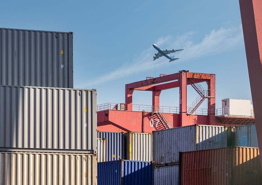 Trasporto merci internazionale: nel 2024 calano import ed export