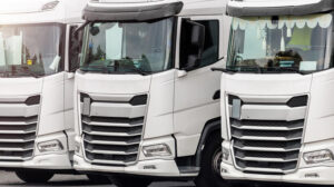 Crollo del mercato rimorchi e semirimorchi a giugno 2025 -12,5 per cento secondo UNRAE transportonline