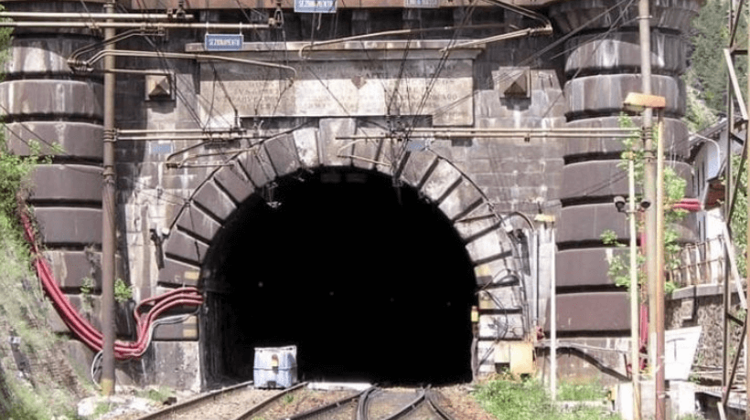 Frane sul versante francese nuova interruzione della linea ferroviaria del Frejus TRANSPORTONLINE