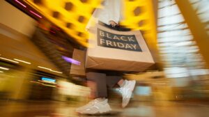 Black Friday 2025 Italia 2,2 miliardi di euro di spesa online e oltre 41 milioni di pacchi transportonline