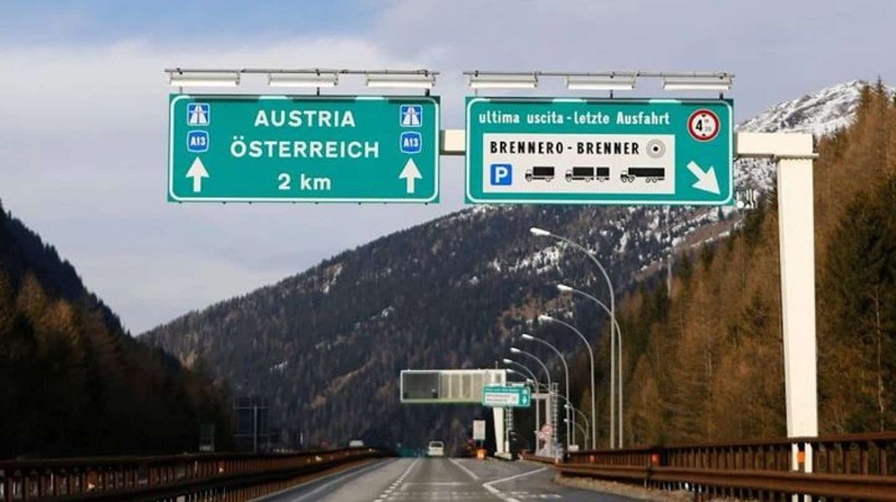 Brennero divieti di circolazione per i mezzi pesanti sulla A22 nel 2026 Transportonline