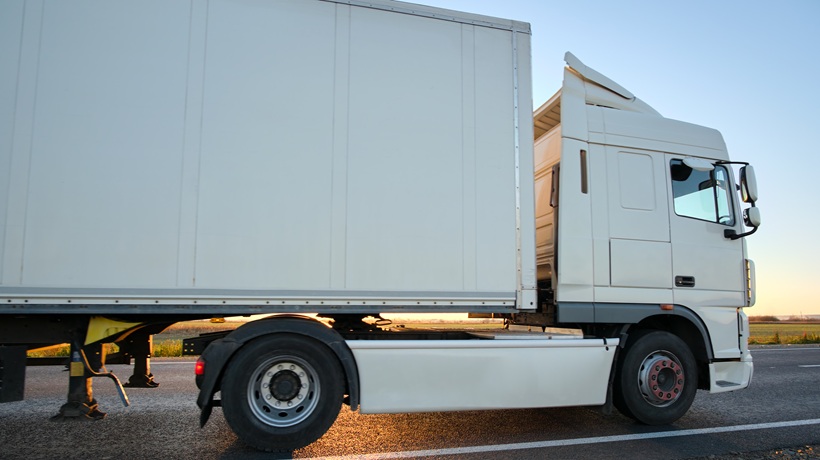 Mercato veicoli industriali il 2025 chiude in calo del 2,6% Transportonline