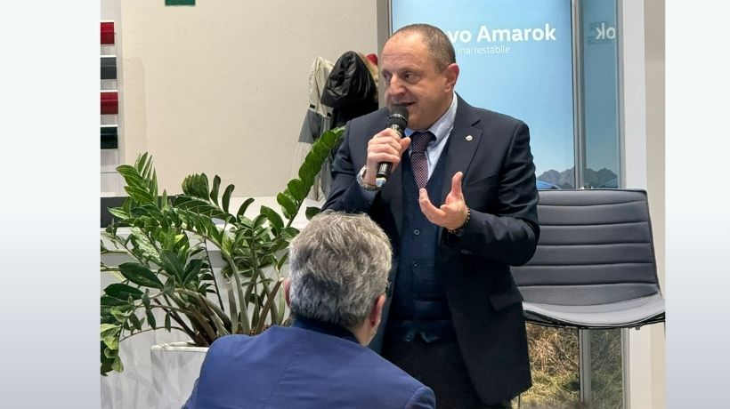 Trasporto merci su strada e logistica sostenibile sfide e opportunità transportonline