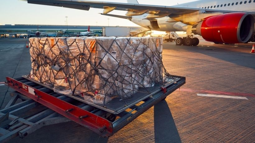Trasporto aereo merci domanda 11,2 a febbraio TRANSPORTONLINE