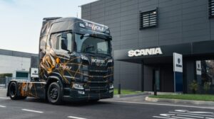 50 anni di Scania Financial Services con l'edizione speciale The Wolf transportonline