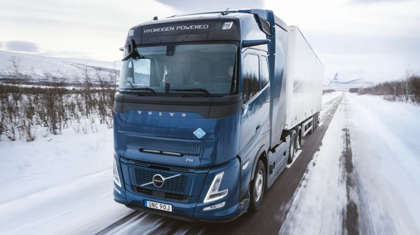 Camion a idrogeno Volvo test su strada e futuro zero emissioni transportonline