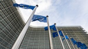 Prima modifica ETS Ue propone stop al taglio quote CO2 transportonline