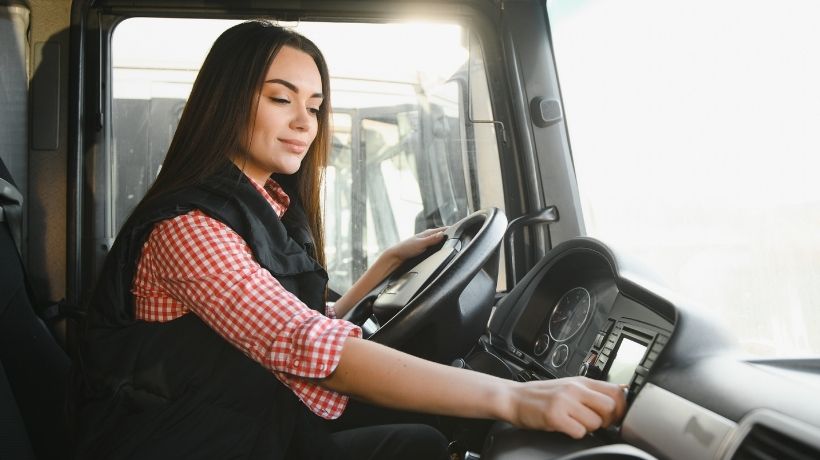 Tachigrafo obbligatorio da luglio ecco i chiarimenti del MIT transportonline