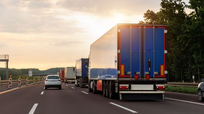 Veicoli industriali mercato in crescita a marzo transportonline