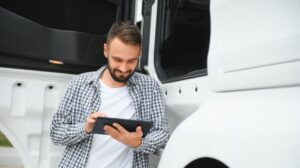 Trasporto su strada presentata la piattaforma per i conducenti transportonline