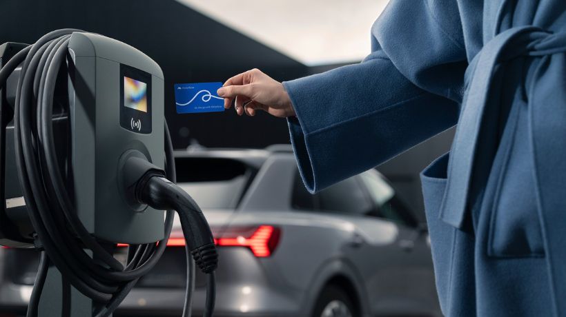 DKV Mobility acquisisce Optimile e rafforza l’e-mobility transportonline