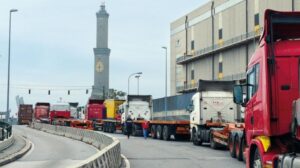 Sciopero autotrasporto Genova sospeso il fermo nei porti TRANSPORTONLINE