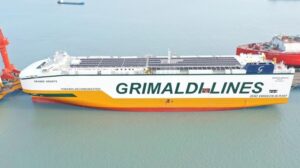 Car carrier Grande Oriente Grimaldi amplia la flotta transportonline